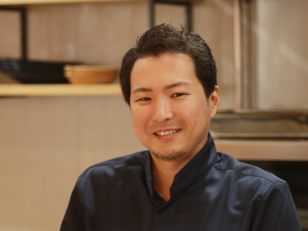 草野 晋輔